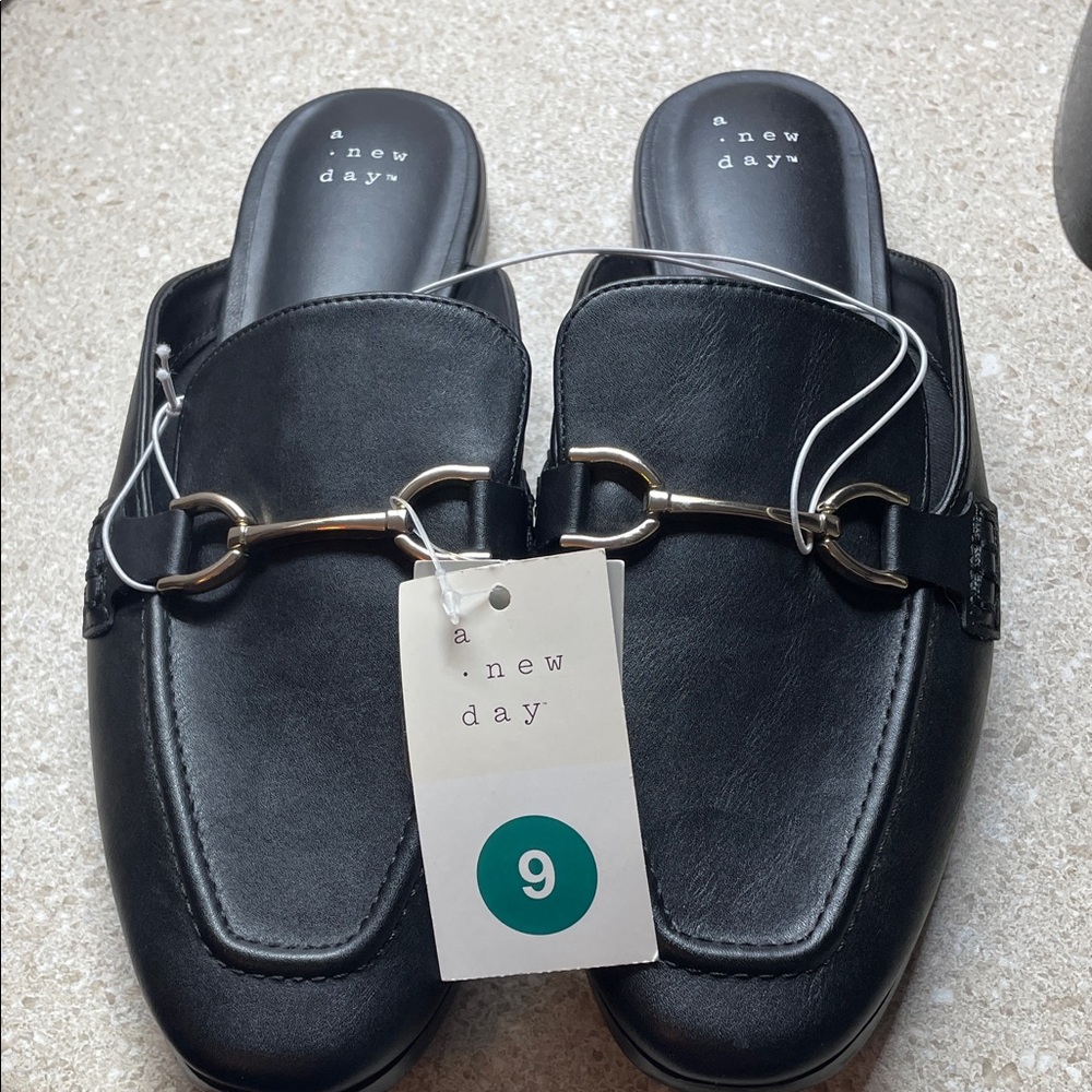 A New Day Black Slip-On Loafers. Size 9. NWT